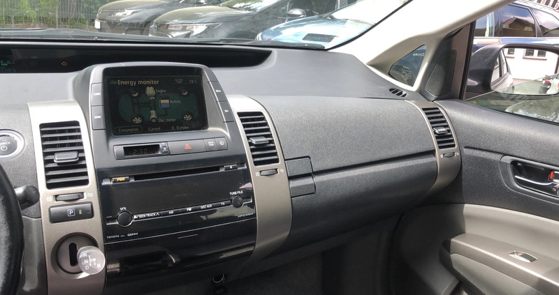Toyota Prius cena 25900 przebieg: 341487, rok produkcji 2009 z Warszawa małe 67